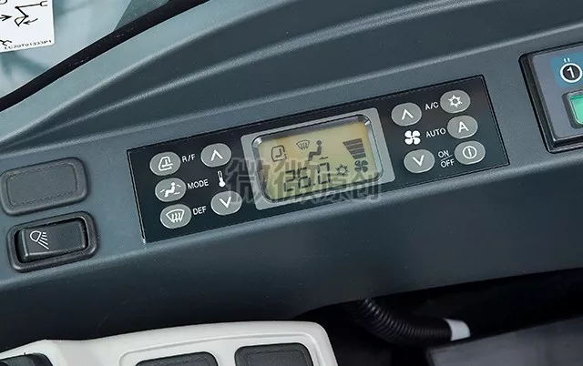 挖掘機冬季保養(yǎng)